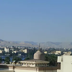happy-home.hotels-luxor-egypt.com/